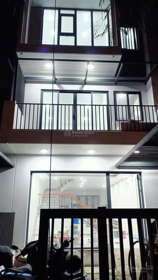 Bán nhà hoàn thiện 100m2 3 tầng dự án đông tăng long giá ngộp chỉ 8,2 tỷ bao sang tên, sổ hồng