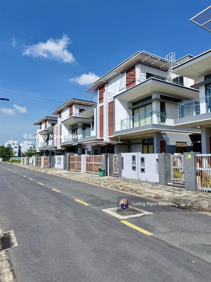 Cần tiền kinh doanh, nhượng lại gấp biệt thự 164m2 đông tăng long, hưng phúc giá chỉ 12.9 tỷ