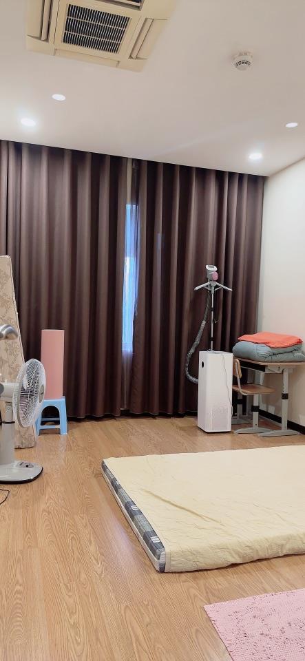 Gia đình mình cần chuyển nhượng căn hộ chung cư Hoà Bình Green City