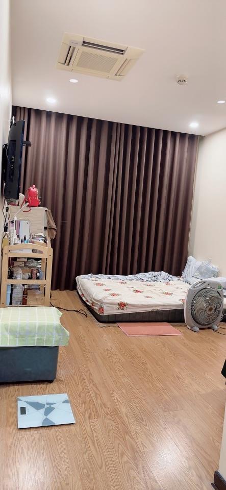 Gia đình mình cần chuyển nhượng căn hộ chung cư Hoà Bình Green City