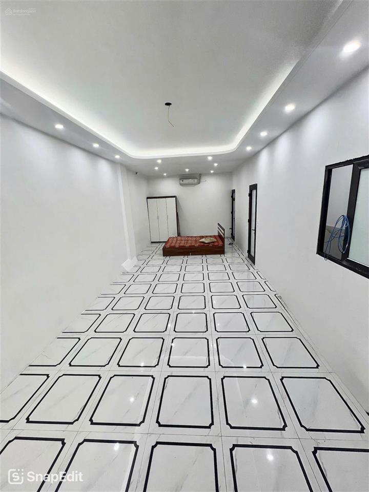 Cho thuê văn phòng văn khê hà đông 90m2 thông sàn có thang máy full điều hòa giá tốt