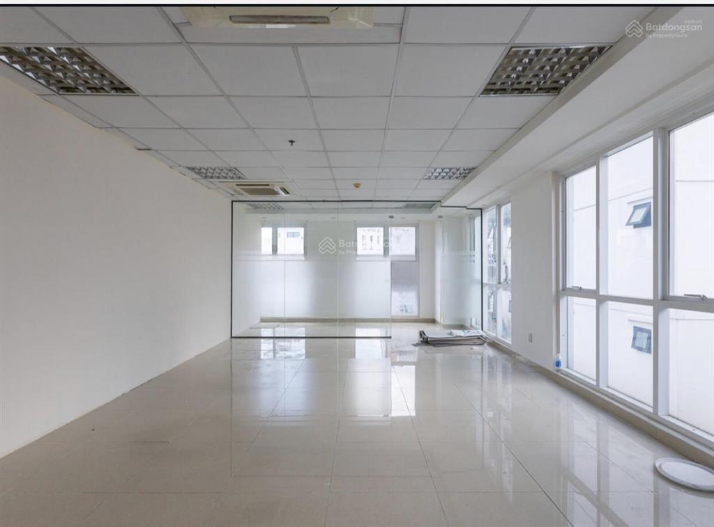 Văn phòng 50m2, mt ung văn khiêm, p. 25, quận bình thạnh