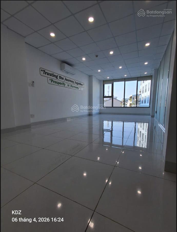 Văn phòng 40m2 mt bạch đằng, phường 2, quận tân bình