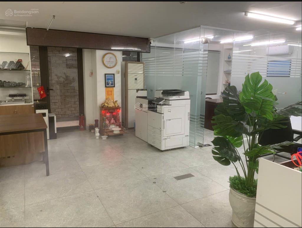 Văn phòng 120m2 , mt lam sơn, phường 2, quận tân bình