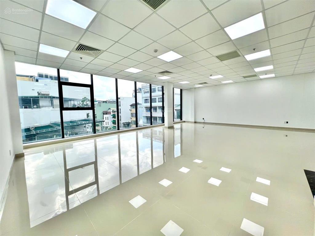 Văn phòng 90m², mt ung văn khiêm, p.25, quận bình thạnh