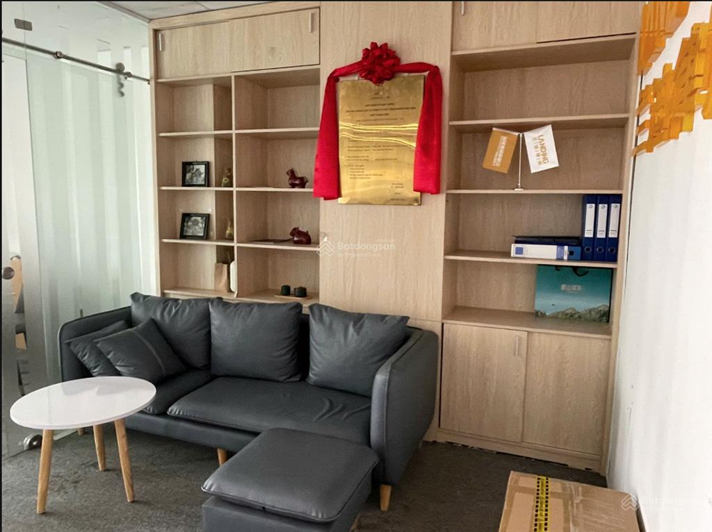 Cho thuê văn phòng quận 4 (diện tích 70m2)