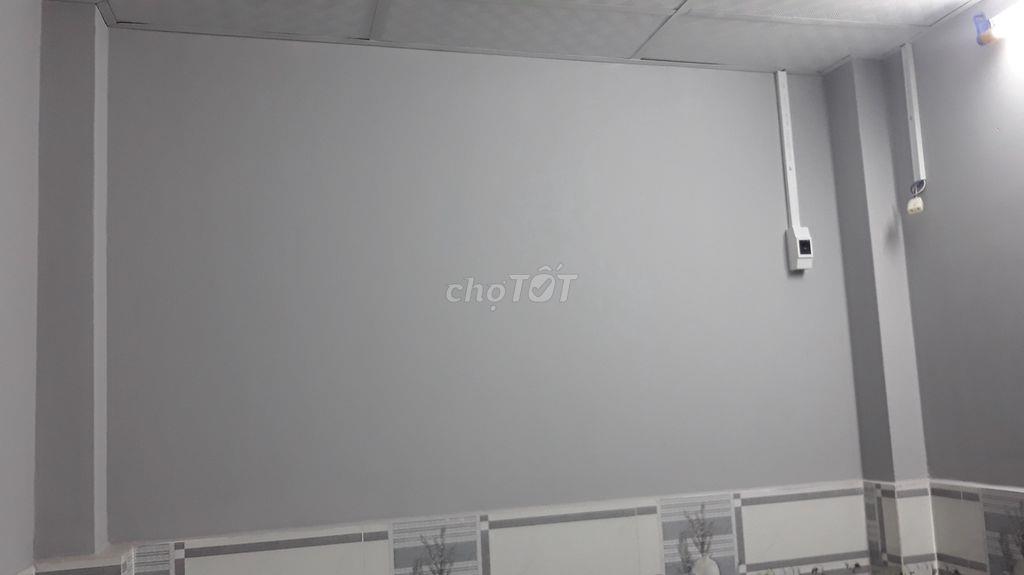 Cho thuê nhà nhỏ xinh 10m2, 1 phòng ngủ ngay trung tâm Quận 4