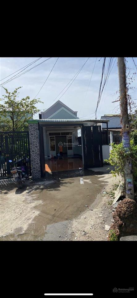 Cho thuê nhà quận 9, 160m2, xe hơi vào đậu trong nhà.