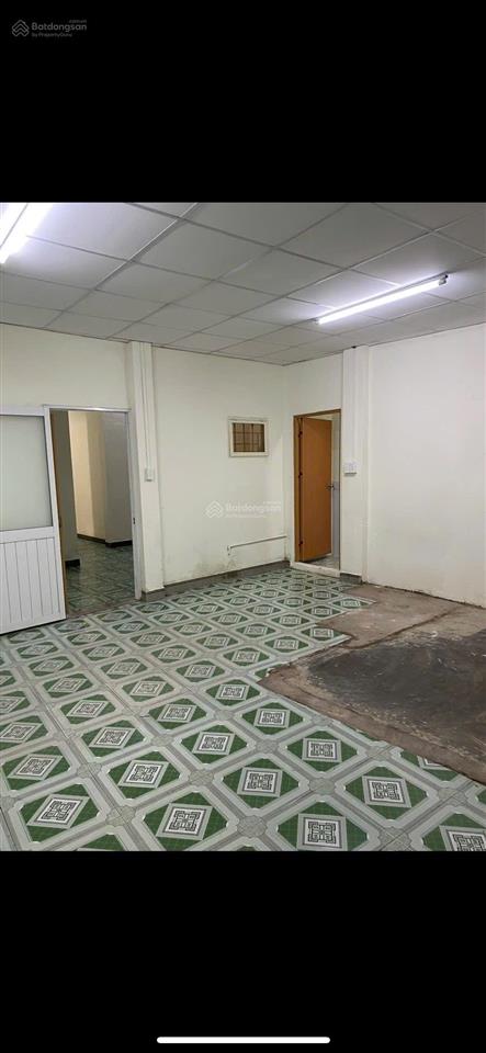 Cho thuê nhà quận 9, 160m2, xe hơi vào đậu trong nhà.