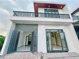Bán căn biệt thự mini siêu đẹp ngay gần khu du lịch bửu long  ngay ngã 4 phường tân triều