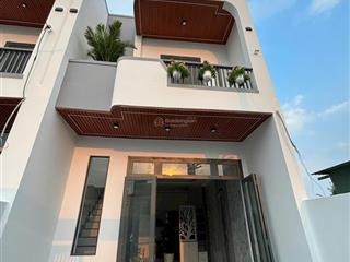 Nhà ngay khu du lịch bửu long sổ hồng riêng thổ cư 500tr nhận nhà đón tết