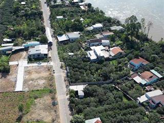 Bán đất mặt tiền hương lộ 15 kinh doanh buôn bán  sổ hồng riêng thổ cư  600tr nhận đất