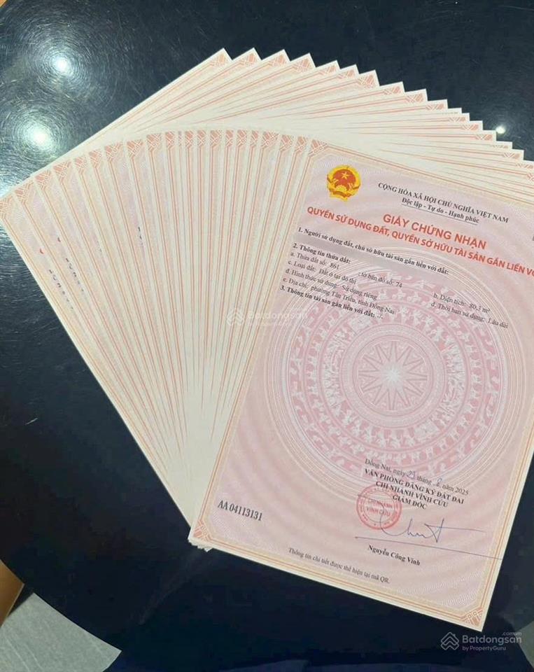 Cực đẹp đất vừa ra sổ riêng thổ cưngay ngã 4 tân triều