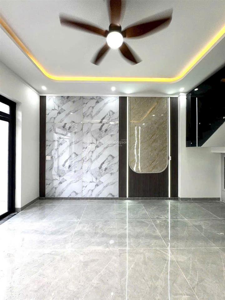 Nhà ngay tp biên hòasổ hồng riêng thổ cư hoàn công chỉ cần 600tr nhận nhà