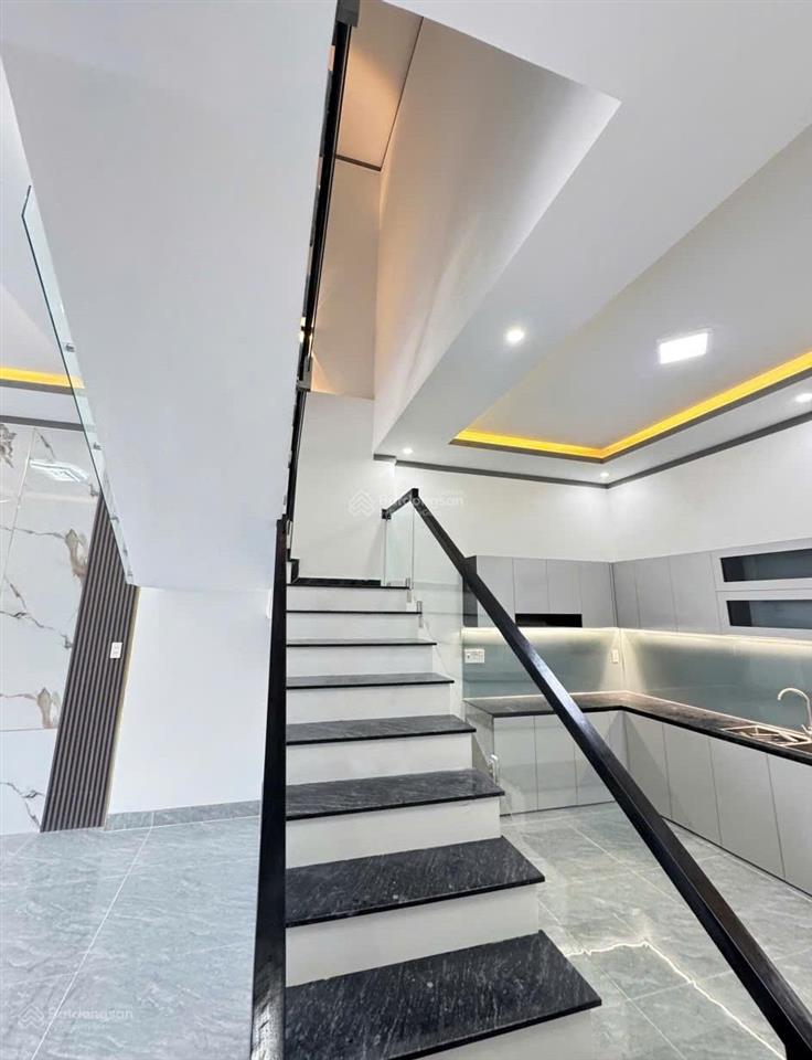 Nhà nhà 5x19 ngay tp biên hòakdc bửu longsổ riêng thổ cư800tr nhận nhà