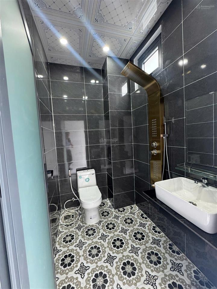 Nhà nhà 5x19 ngay tp biên hòakdc bửu longsổ riêng thổ cư800tr nhận nhà