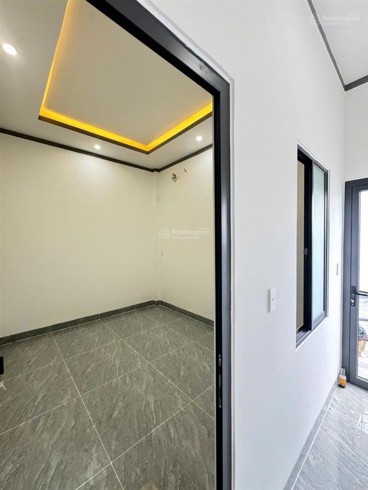 Nhà nhà 5x19 ngay tp biên hòakdc bửu longsổ riêng thổ cư800tr nhận nhà