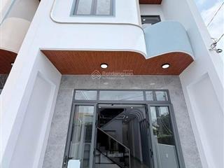 Nhà 1 trệt 1 lầu siêu đẹp ngay gần kdl bửu long sổ riêng thổ cư800tr nhận nhà
