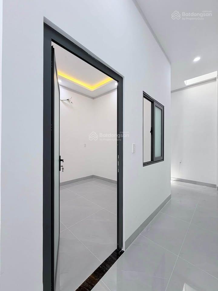 Nhà 1 trệt 1 lầu siêu đẹp ngay gần kdl bửu long sổ riêng thổ cư800tr nhận nhà