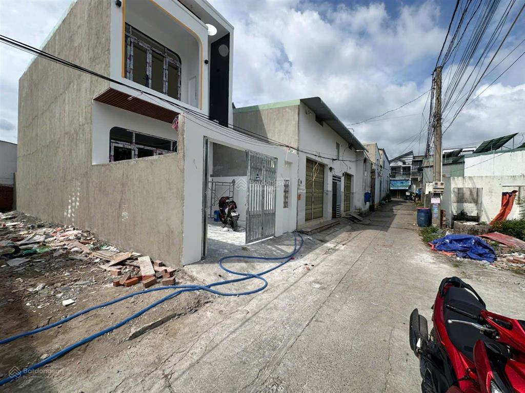 Bán gấp lô đất 119m2 sổ riêng thổ cư ngay đường trục 16 cây xăng đức hưng