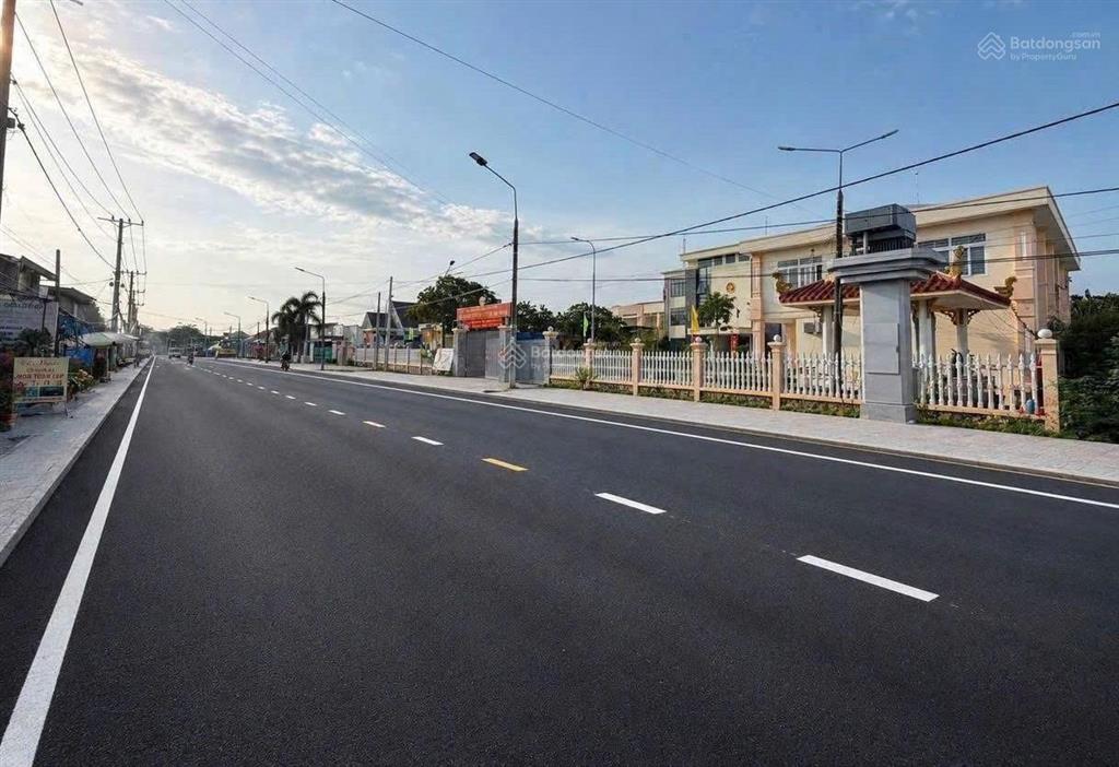 Bán đất nền sổ hồng riêng thổ cư gần sông mát mẻ  chỉ cần 300tr nhận đất