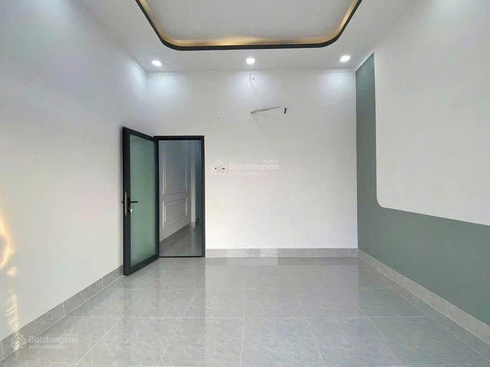 Bán nhà 1 trệt 1 lầu ngay cây xăng đức hưng đường đồng khỏisổ riêng thổ cư