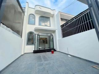 Nhà trệt lửng 3 phòng ngủ siêu đẹp, ngay gần đường đồng khởi, 500tr nhận nhà