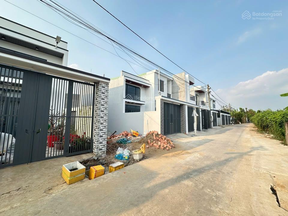 Bán gấp lô đất 96,5m2 sổ riêng thổ cư ngay ngã 4 tân triều  giá chỉ 990tr