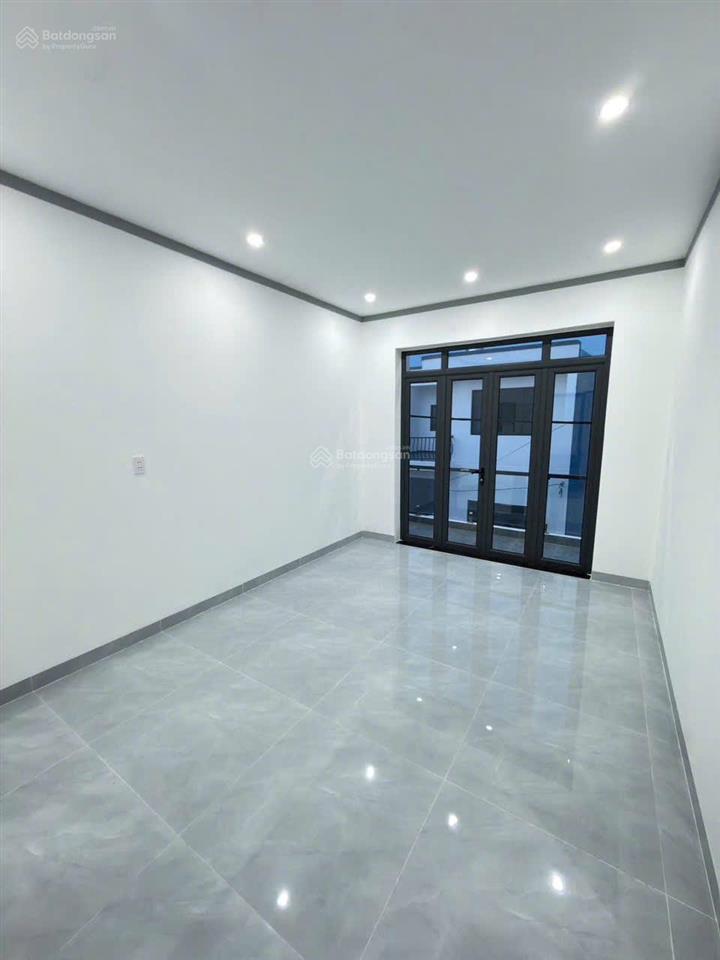 Bán căn nhà biệt thự mini siêu đẹp ngang 7 mét ngay trung tâm chợ tân bình