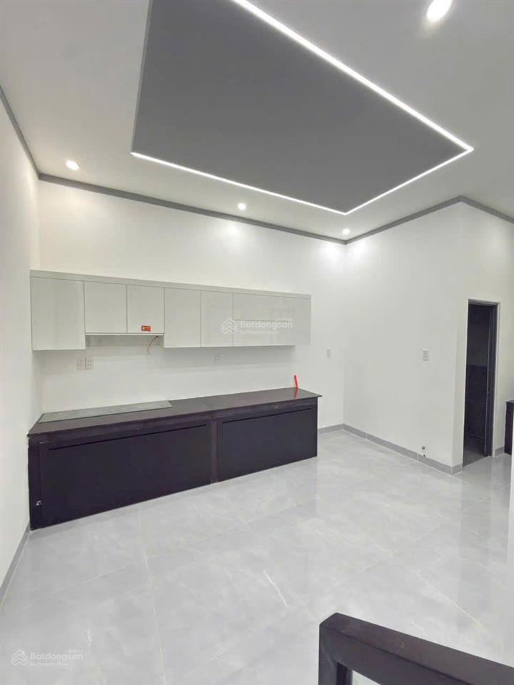 Bán căn nhà biệt thự mini siêu đẹp ngang 7 mét ngay trung tâm chợ tân bình