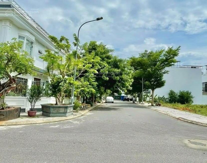 Bán nhà sổ hồng riêng thổ cư hoàn công ngay vòng xoay cổng 11 biên hòa