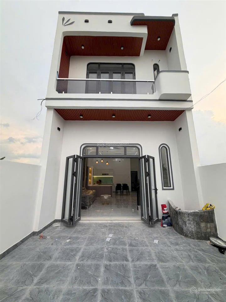 Bán nhà sát đường đồng khởi  gần chợ thạnh phú  thanh toán 550tr nhận nhà