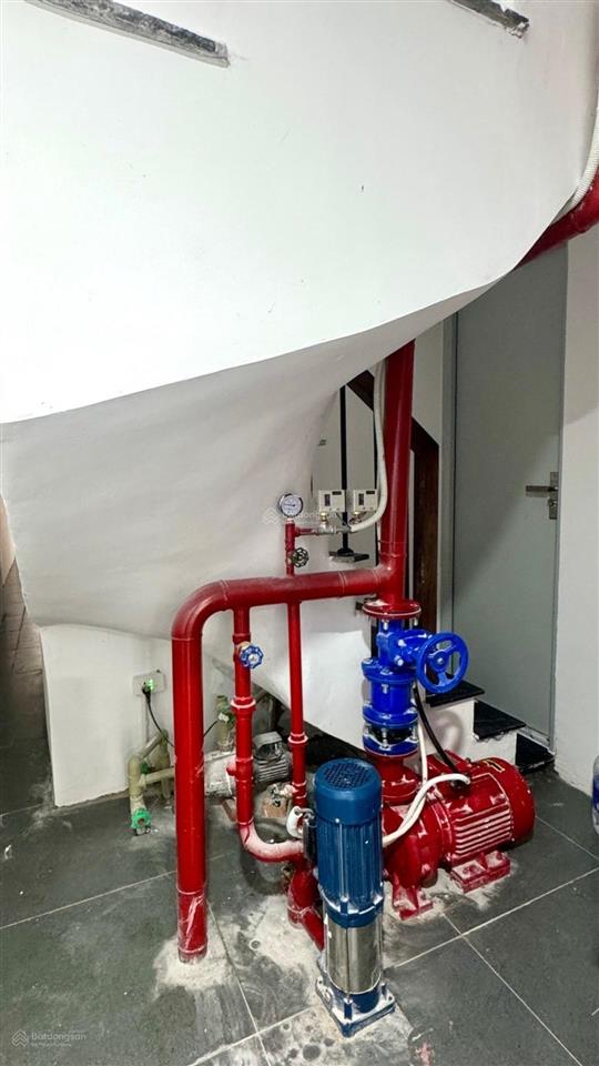 (cực hiếm) bán nhà dòng tiền phố nguyễn văn cừ 1,6 tỷ/năm  120m2