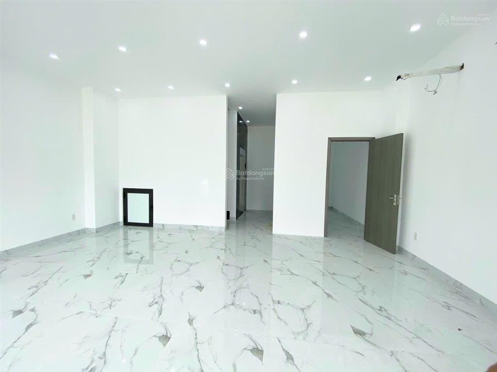 Bán shophouse mt nguyễn sinh sắc 4 tầng đã có sổ đỏ cá nhân. ngay biển, gần siêu thị mega market