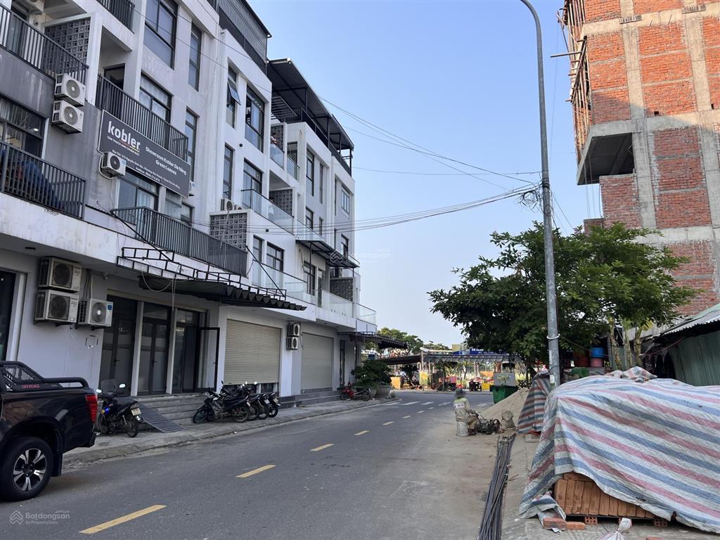 Bán đất mt 7m5 hoà phú 27, ngay mega market, cách biển nguyễn tất thành 1km. lô sạch đẹp