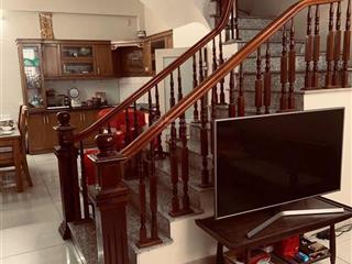 Bán nhà chính chủ 90m2 tại ngõ 122 vĩnh tuy  sổ đỏ chính chủ