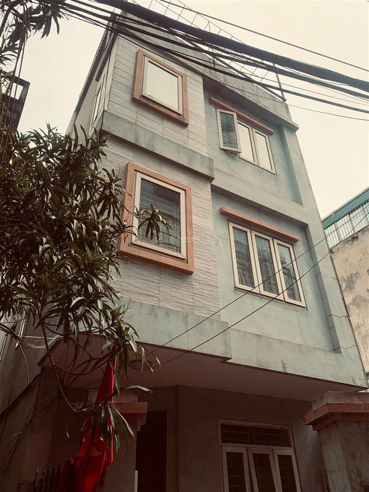 Bán nhà chính chủ 90m2 tại ngõ 122 vĩnh tuy  sổ đỏ chính chủ