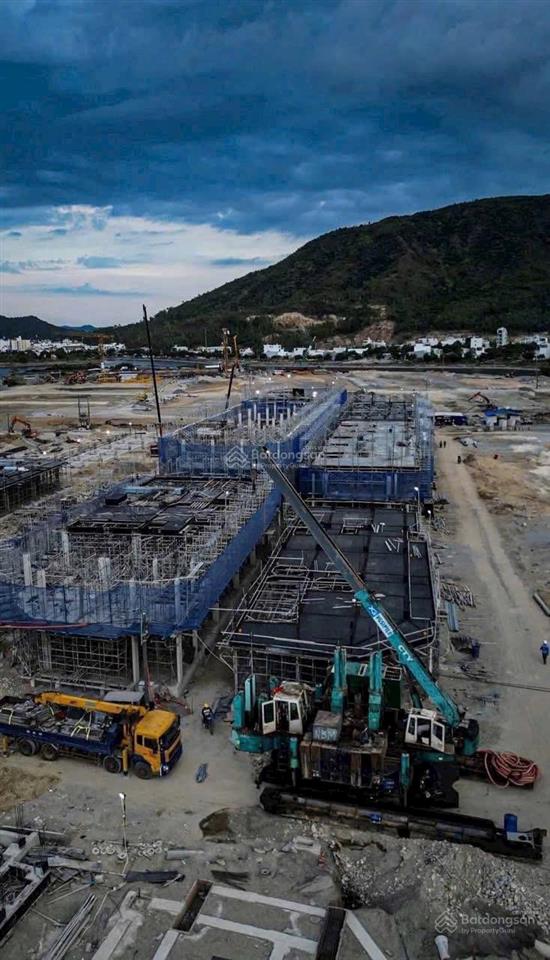 Nhà 3 tầng charmora city  mặt tiền 7.5m  đường d3 chỉ 13 tỷ 950 triệu