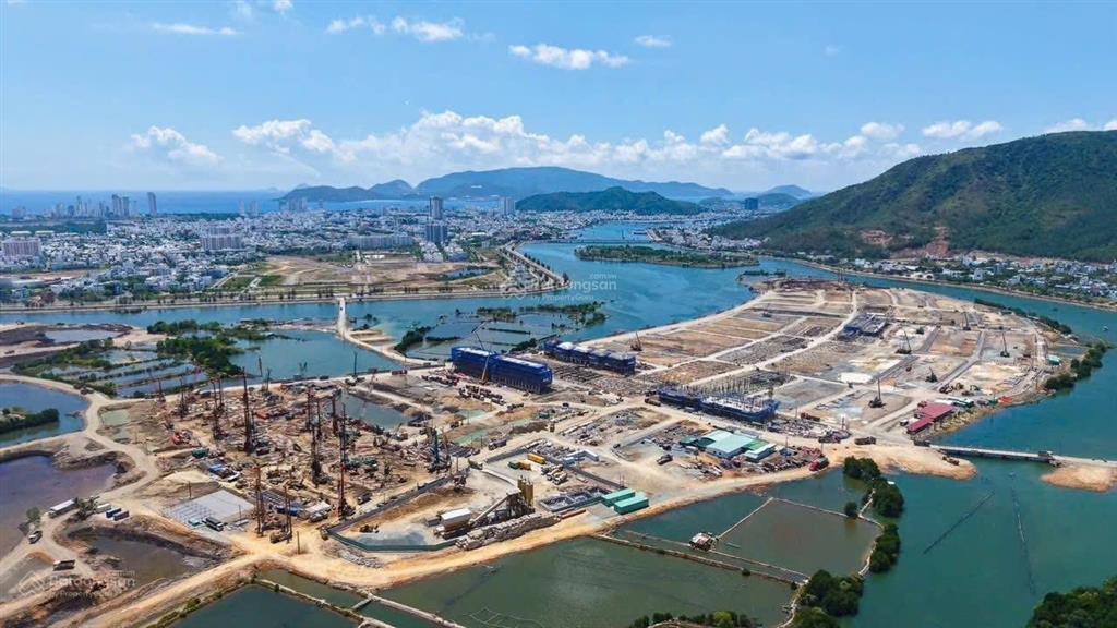 Căn 1pn+ onsen 2, tầng trung view sông  giá chỉ 3,5 tỷ
