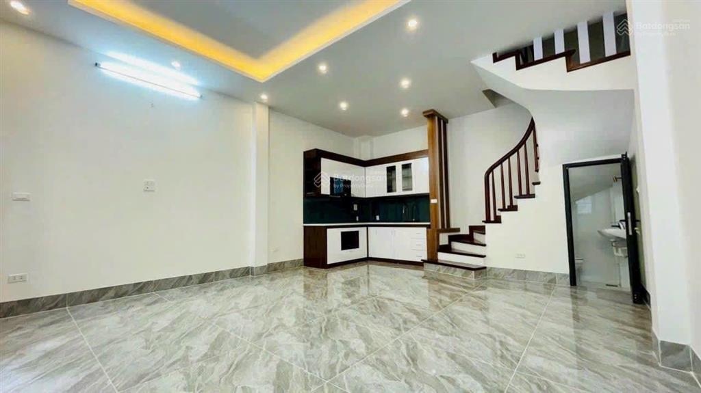 Bán nhà kim giang  thanh liệt  35m2, 5 tầng, xây mới  sổ đỏ chính chủ, thiện chí bán.