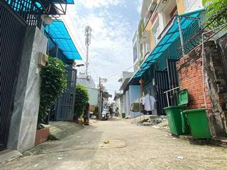 Bán nhà đường quốc lộ 13, p.hiệp bình phước. hẻm xe hơi 5m, nhà 1 trệt 2 lầu có 6pn 3wc