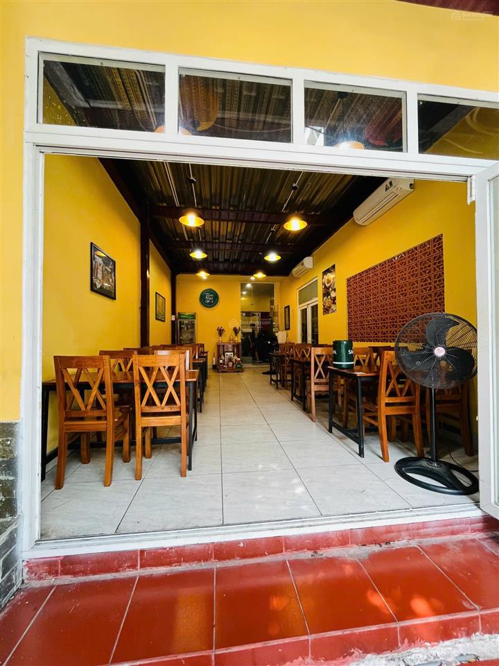 Cho thuê dài hạn mt đường độc lập (8x20m) 3 tầng mới, sạch sẽ, mới xây đẹp