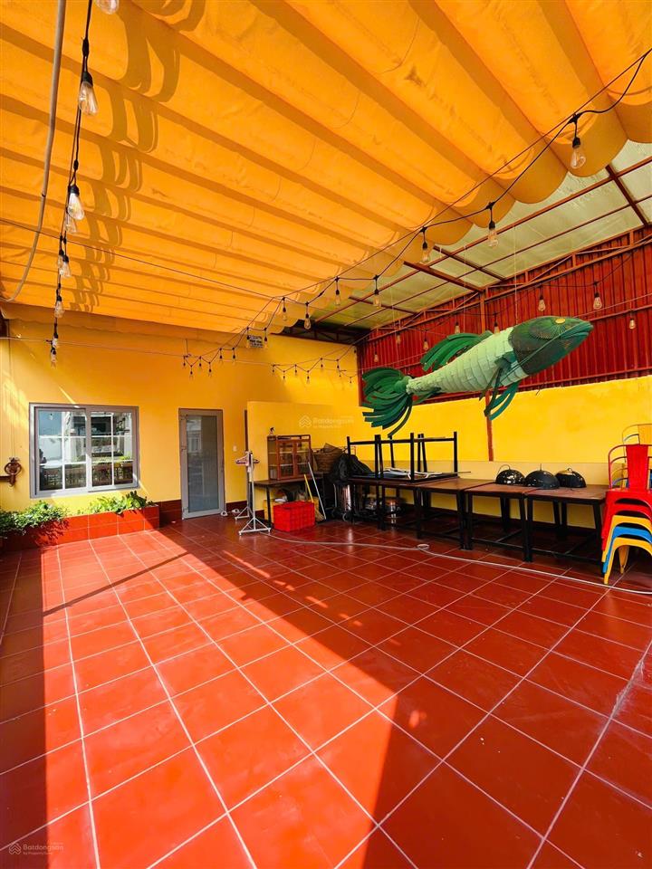 Cho thuê dài hạn mt đường độc lập (8x20m) 3 tầng mới, sạch sẽ, mới xây đẹp