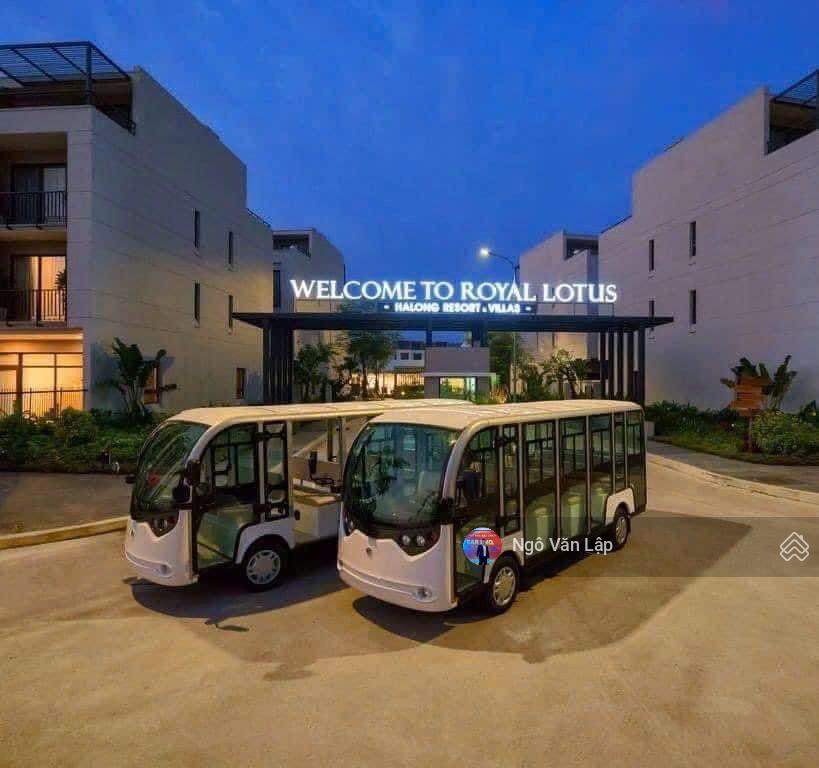 Bán căn lk lotus sẵn sổ giá 8,8 tỷ view bể bơi