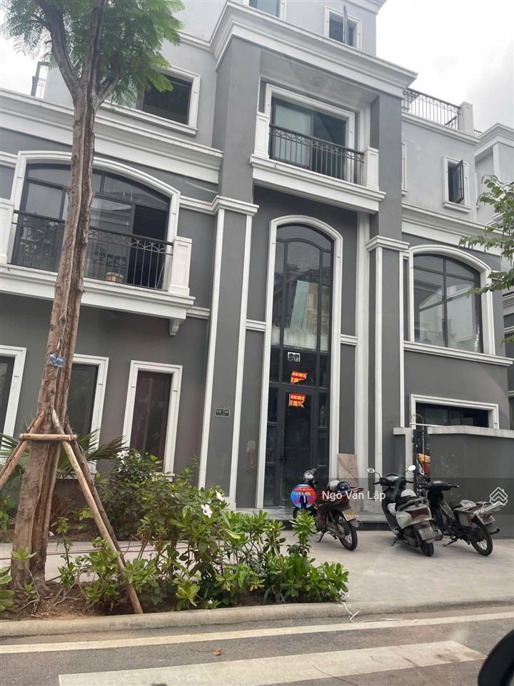 Cần bán căn lk grand bãi cháy 105m2 giá 8.8ty