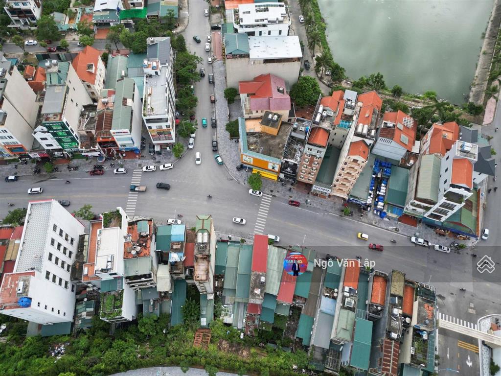 Bán nhà mặt chính cái dăm 8 tỷ đang cho thuê dòng tiền ổn