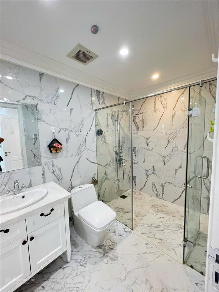 Bán chcc hưng ngân garden, 70m2, 2pn, 2wc, sổ, full nt, giá 2,65 tỷ( giá thật ).  0903 318 *** minh