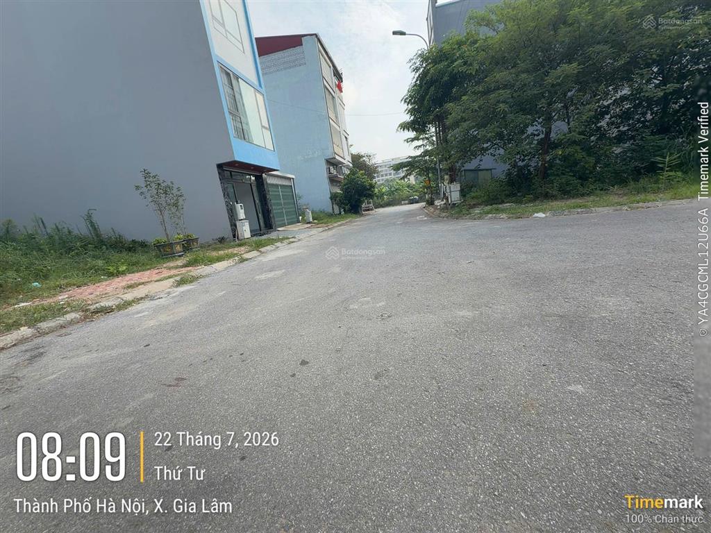 Bán nhanh lô góc 60,7m2 (đã tách ra 2 sổ), view vườn hoa, tái định cư 7,2 ha, xã gia lâm, hà nội