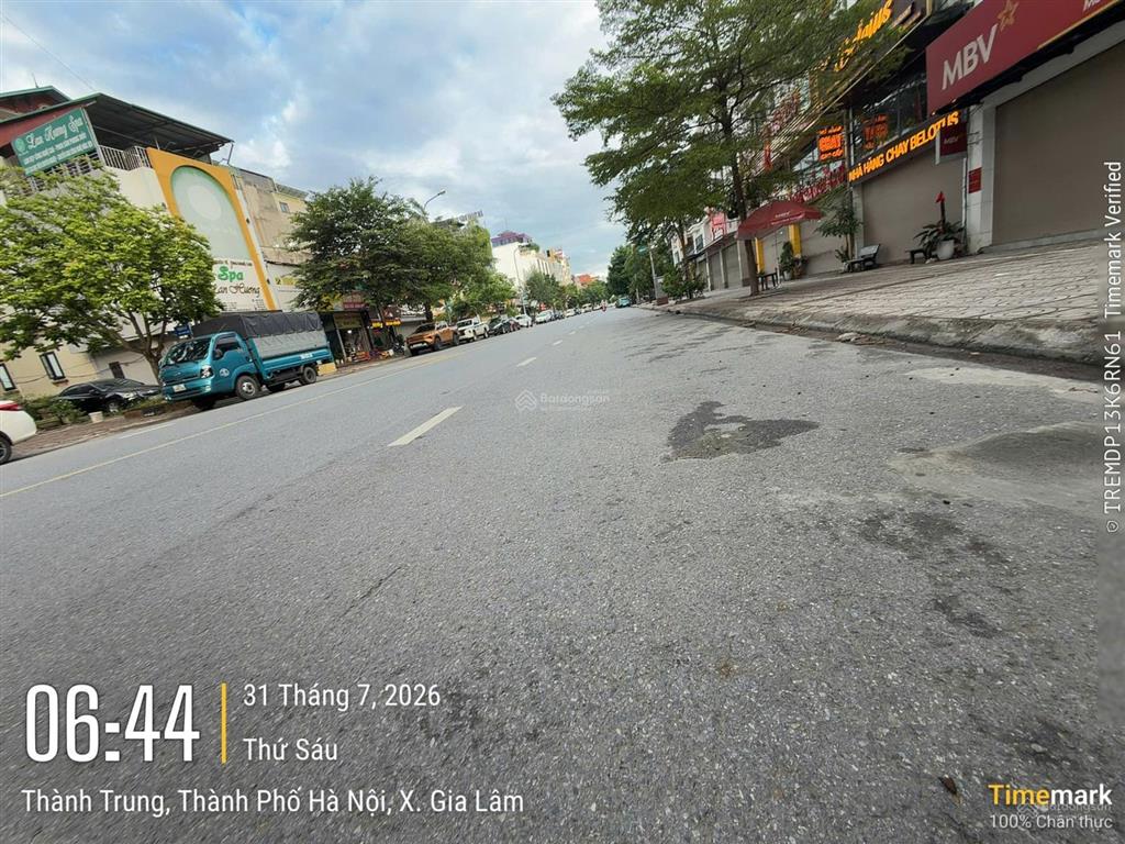 Bán nhanh tòa nhà 7 tầng có tầng hầm + thang máy 88,9 m2, phố thành trung, xã gia lâm, hà nội