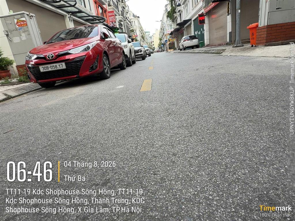Cho thuê căn góc xẻ khe shophouse sông hồng 84m2, khu phố thành trung, xã gia lâm, hà nội